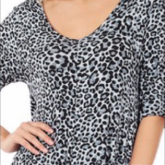 Leopard Print V Neck Dress! So Buttery Soft🐆 - Picture 5 of 5